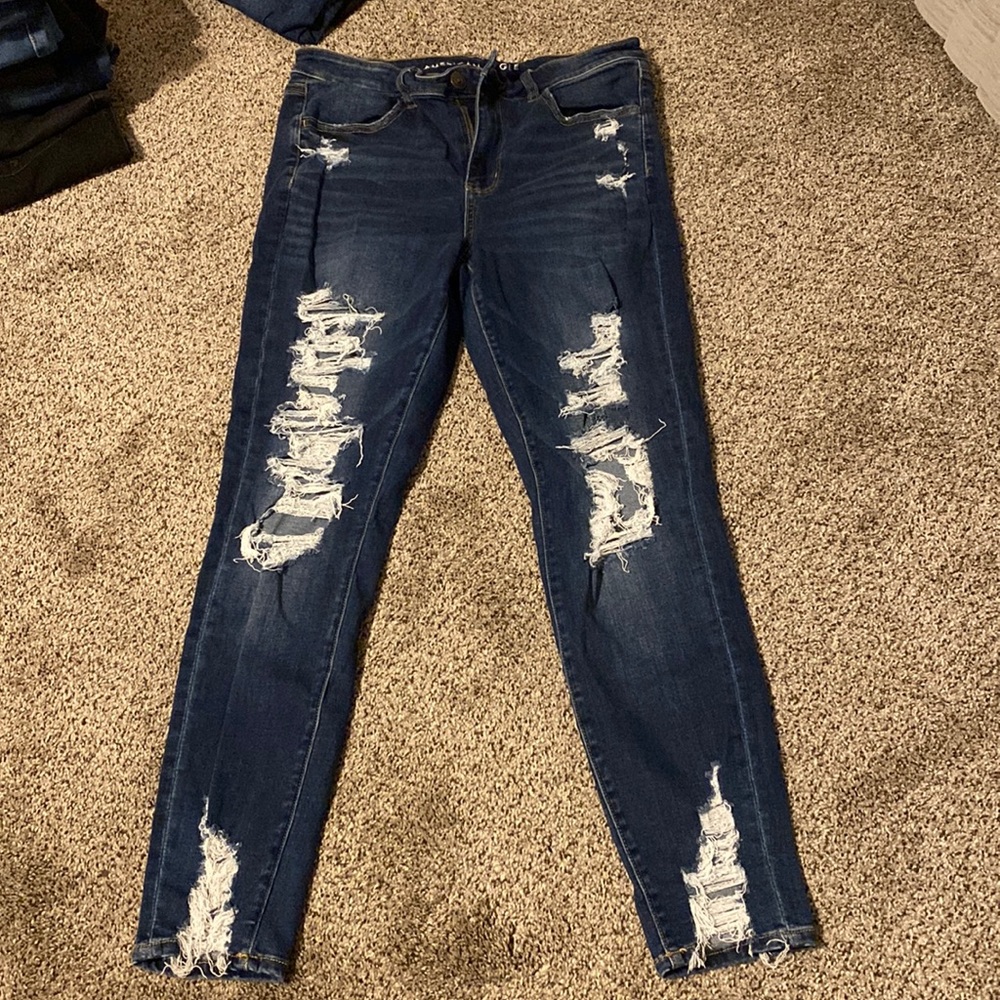 American Eagle Ripped Hi-Rise Jeggings
